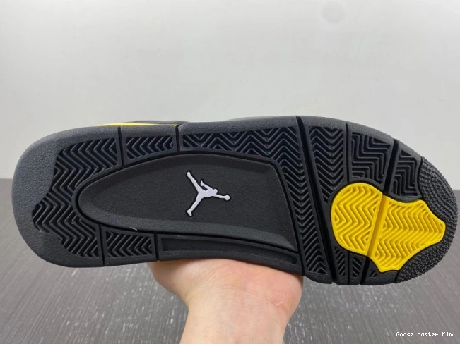 4 Jordan 308497-017 2023 Air Retro 